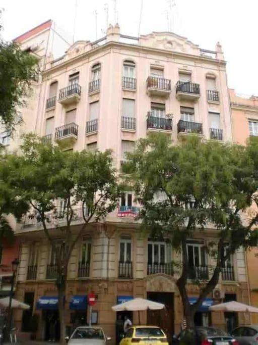 Young Penthouse Valencia Kültér fotó