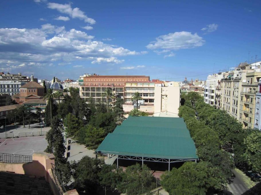 Young Penthouse Valencia Kültér fotó